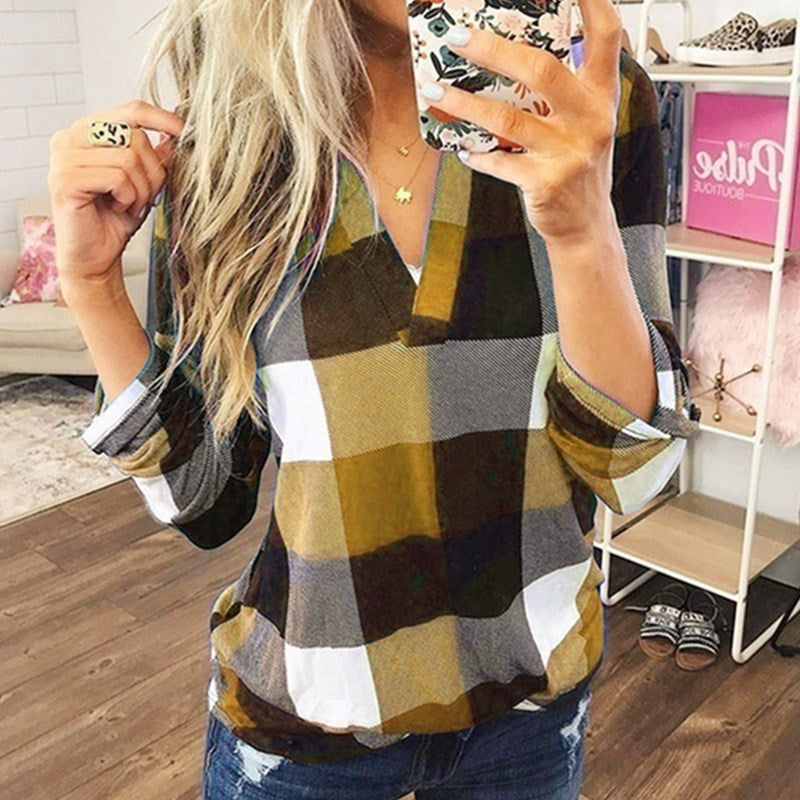 Women's casual plaid shirt