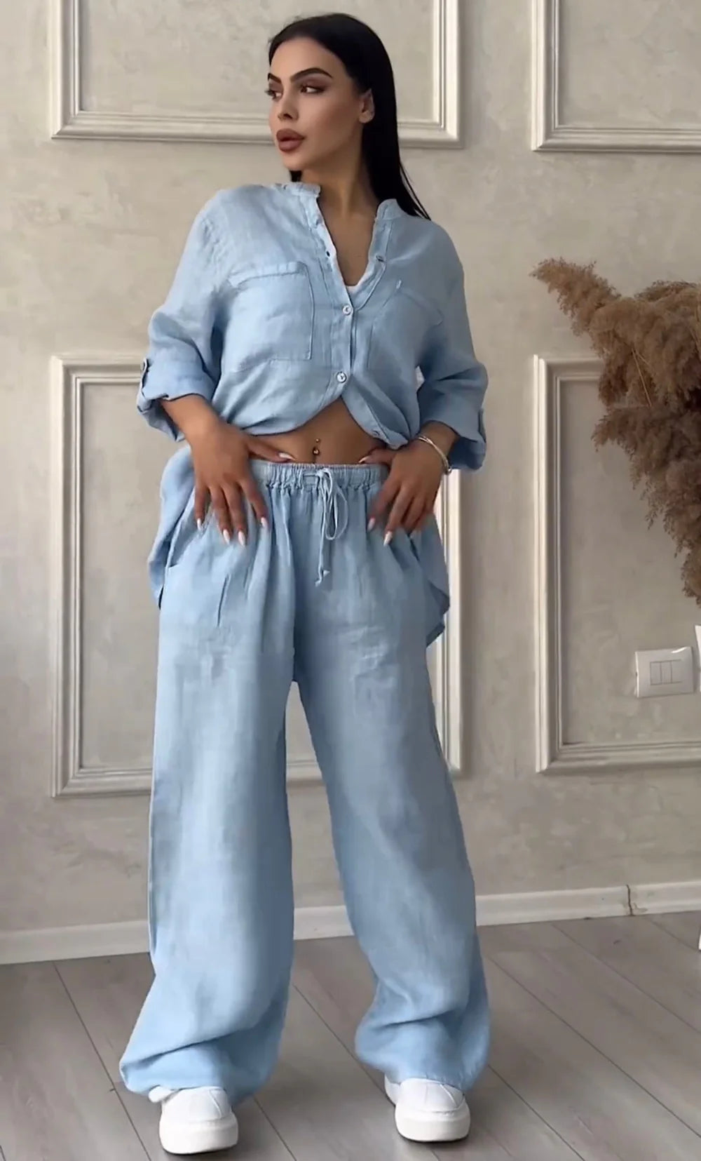 Women's Fashionable and Versatile Set